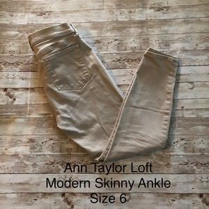 🔴 SOLD Ann Taylor Loft size 6 ankle jean
